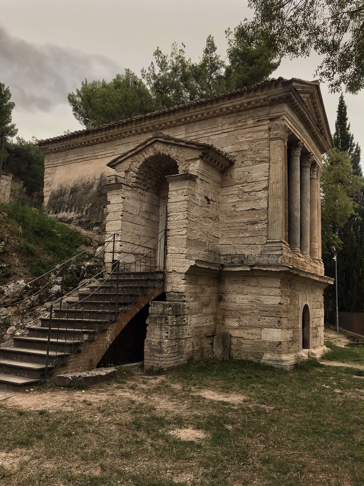 Tempietto sul Clitunno - Umbria